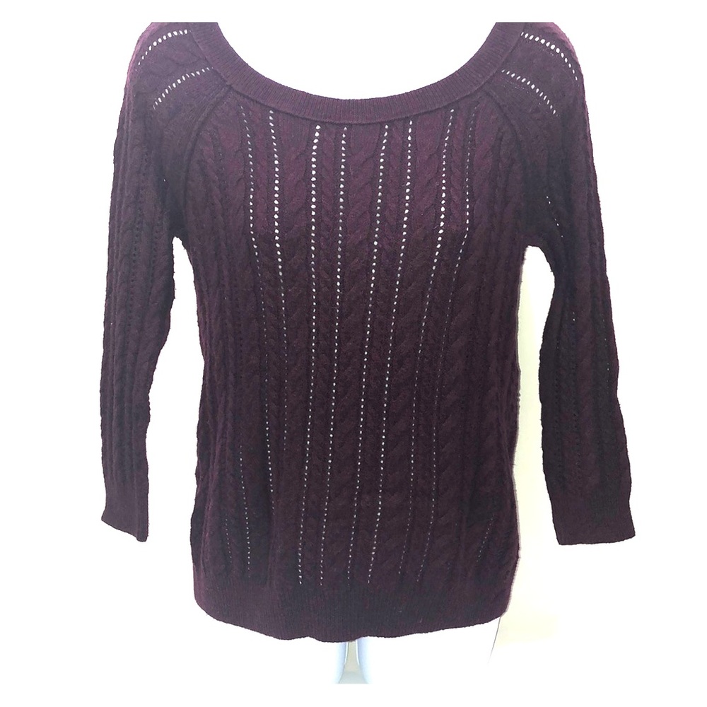 Women’s Size XS Maroon American Eagle Sweater